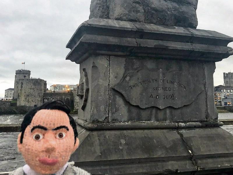 'If you know of a s***ier stone please get in touch': Jimmy Carr’s Limerick tweet gets mixed response