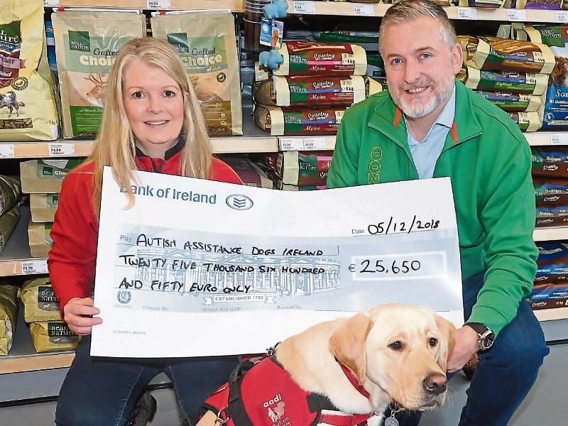 Maxi Zoo shoppers in Limerick help to provide autism assistance dogs