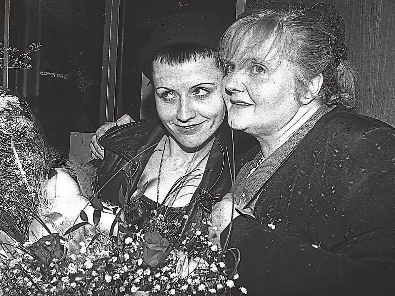 Eileen O’Riordan with Dolores at Shannon Airport in 1993Eileen O’Riordan with Dolores in 1993 and below, with pictured with Dolores' son Taylor when he was a baby