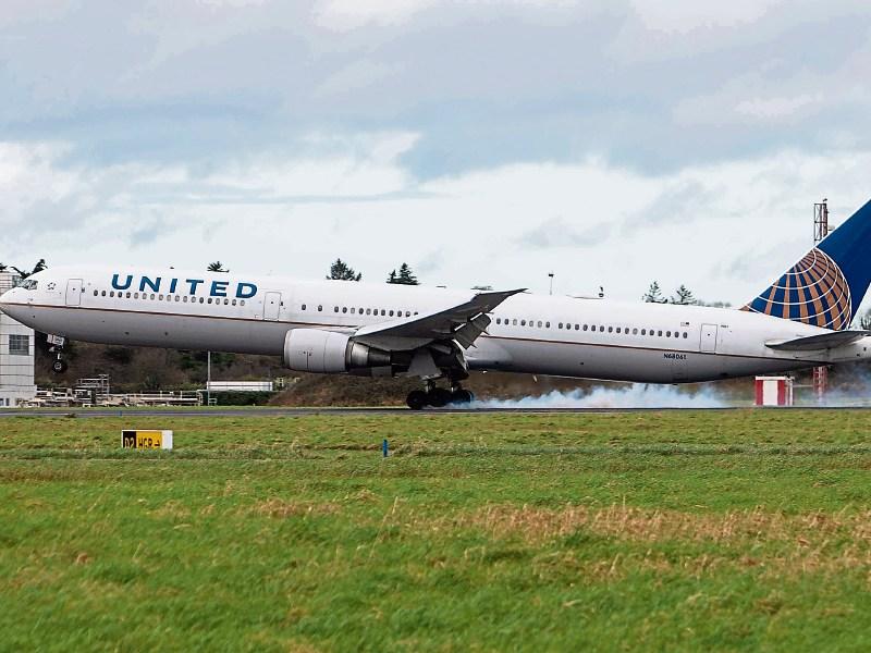 Flight makes emergency landing at Shannon Airport after passenger dies on board