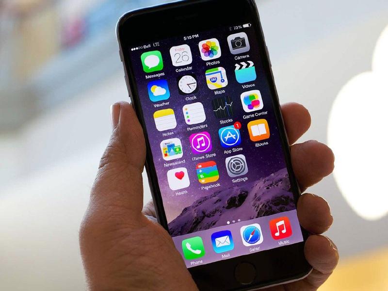 Bread van driver's iPhone stolen as he delivered to Limerick shop