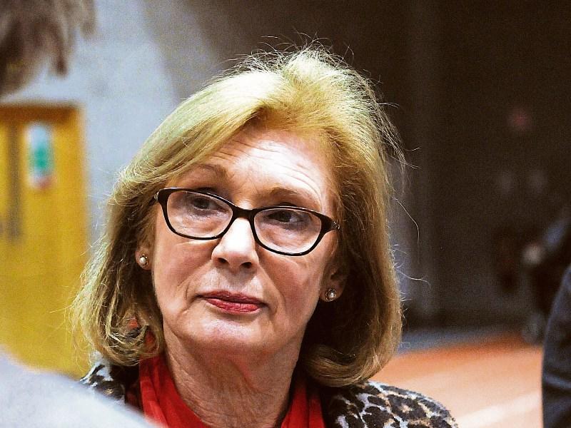 UHL in &lsquo;clear crisis&rsquo; amid week of major overcrowding