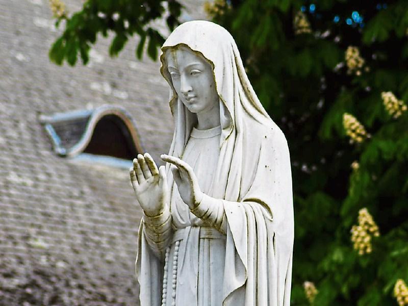 Don't Mind Me: When bleeding statues caused hysteria here