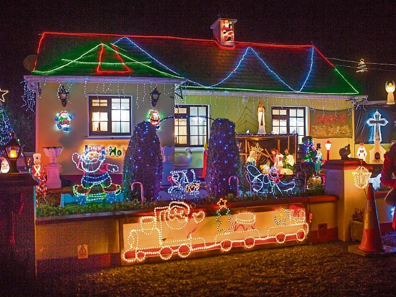 Hayes’ family join two other Limerick families in bid for Ireland's most Christmassy house