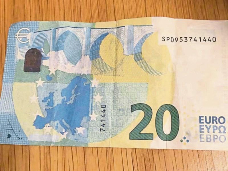Warning as counterfeit notes offered as payment at Limerick pubs and takeaways