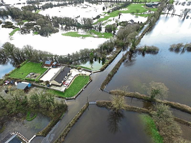 BREAKING: Met Éireann issues status orange warning for Limerick as Storm Jorge approaches