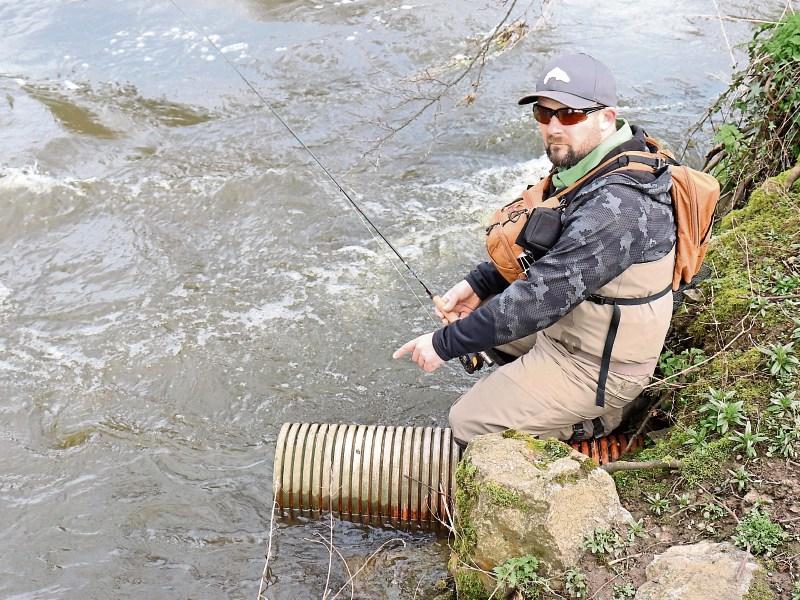 Limerick angler vows to block up pipe bringing raw sewage into river