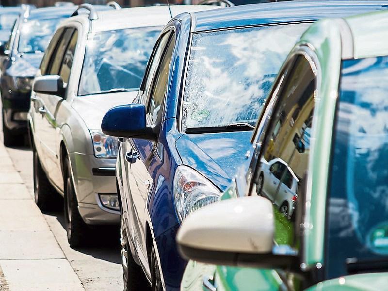 Limerick gardai investigate thefts from parked cars