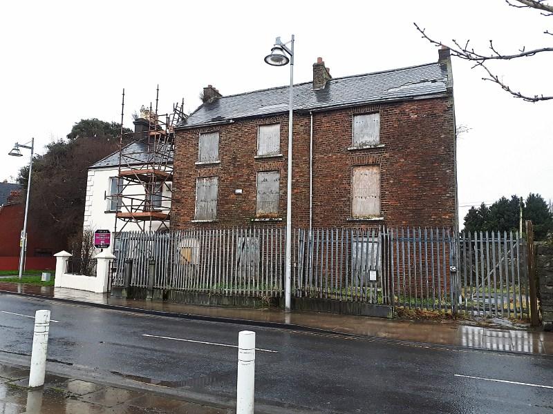 Demolition of historic Limerick site unlikely for weeks