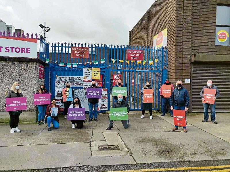 Former Debenhams Limerick staff mark year on picket line