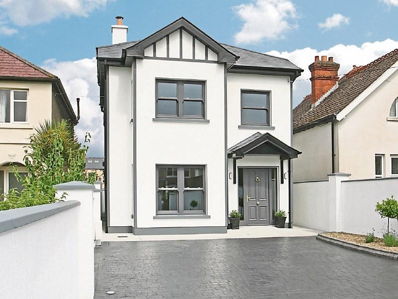 Limerick Property Watch:  'Carmel' oozes location location location!!!