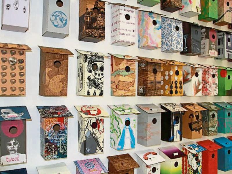 Social-media-esque exhibition