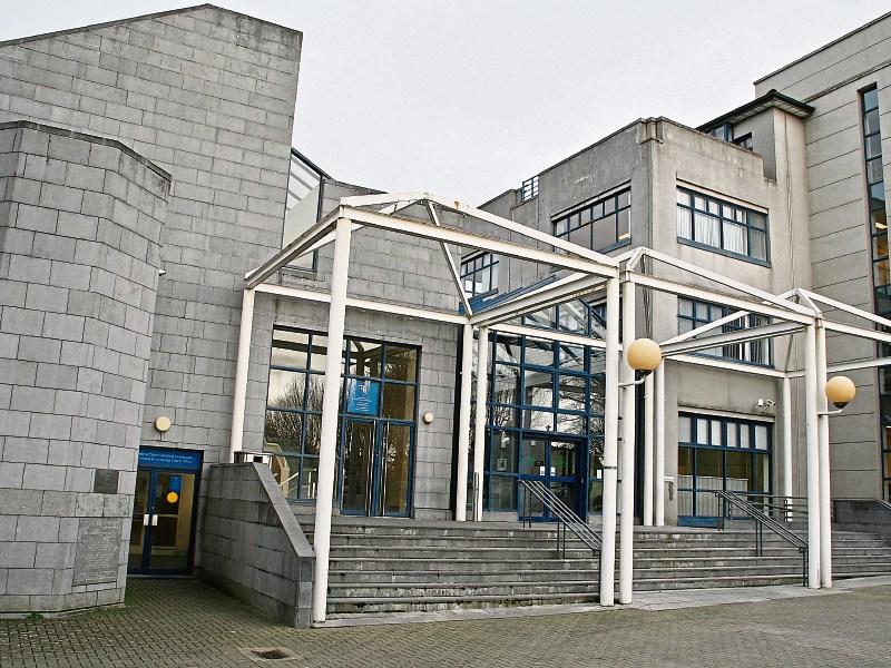 Limerick woman fined over courthouse brawl