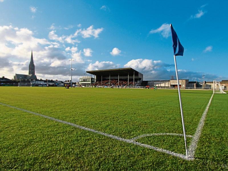 Leaders Limerick host Shels in key promotion clash