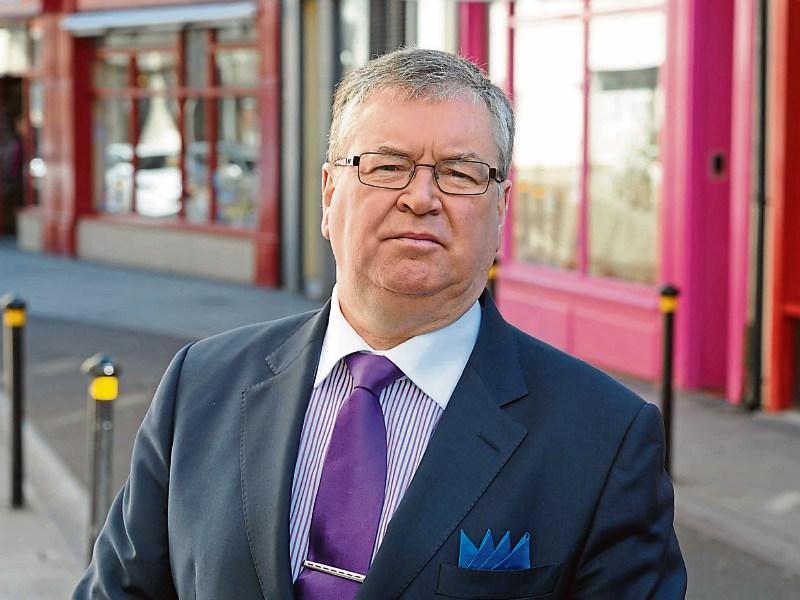 Leading RTÉ presenter apologises for 'loose use of language' live on air