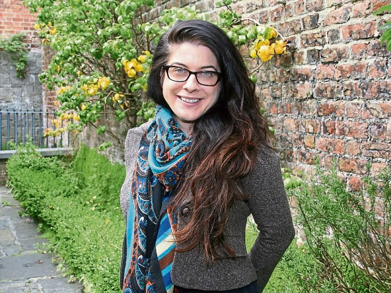 Joanne Ryan brings 'eggsistential' crisis to life on stage