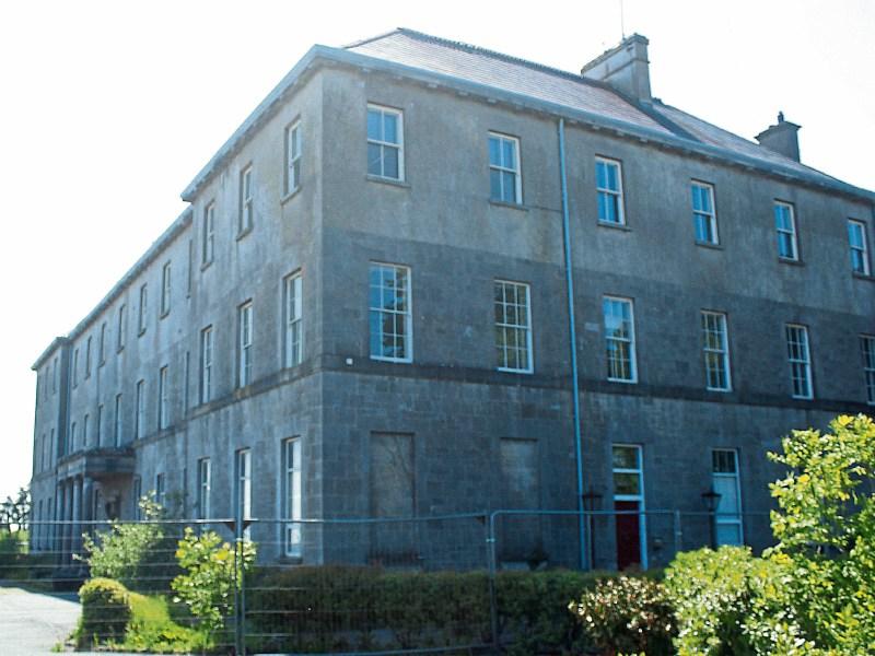 Minister says Limerick school patronage decision due 'in weeks'
