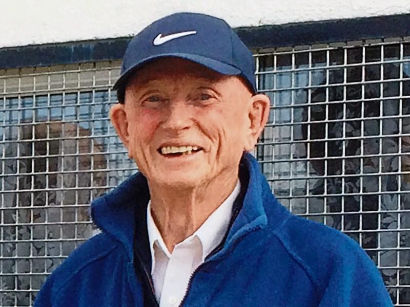 Tributes paid to former president of Shannon RFC Frank Gallagher