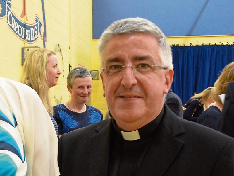 Limerick priest celebrates Christmas Mass despite breaking his leg