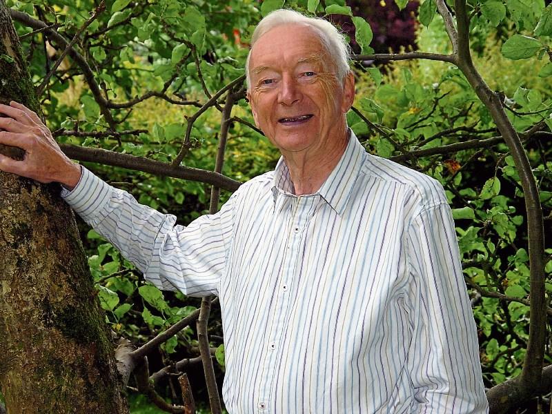 Tributes following passing of former Mayor of Limerick Tony Bromell