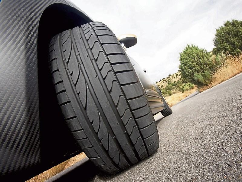 How to check your car tyres
