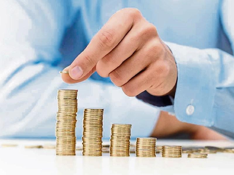 Saving or paying off debt - which is better?