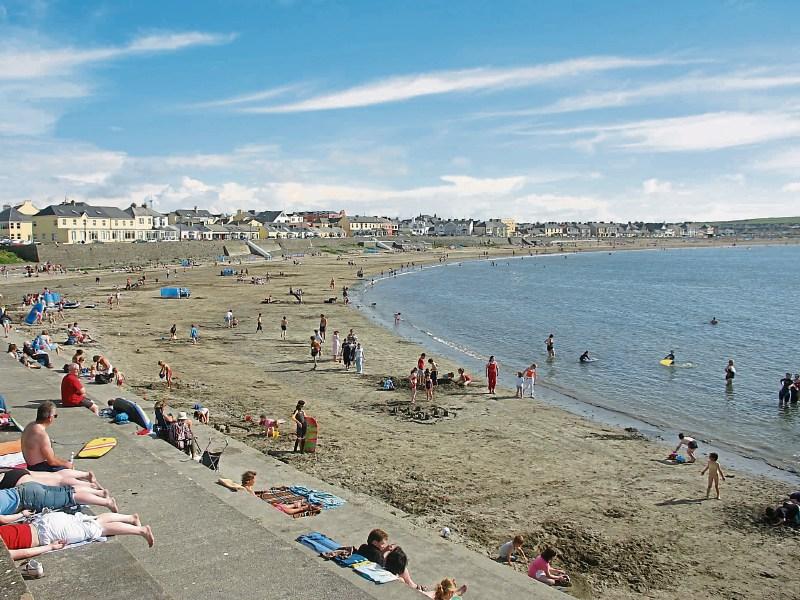 Irish Water confirm no swim notice lifted for Kilkee Beach