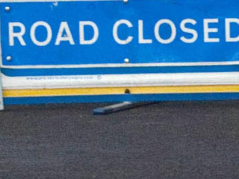 A bridge in southeast Clare has been closed to all access by vehicles and the public after ‘structural damage’