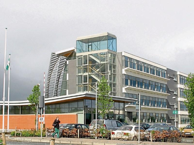 Limerick City and County councillors failed to decide on how much householders would pay on their local property tax next year. 
