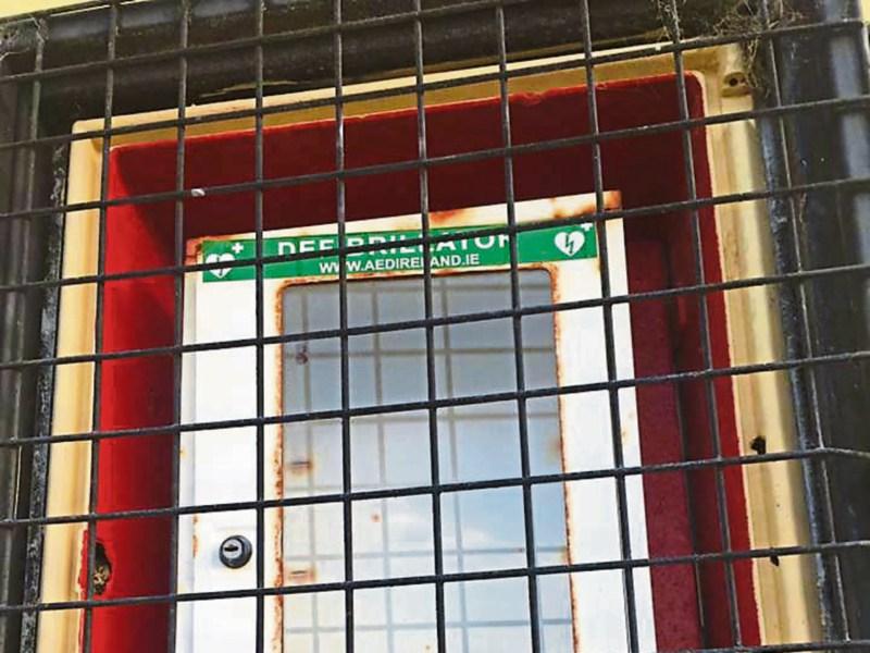 Vandals: defibrillator removed