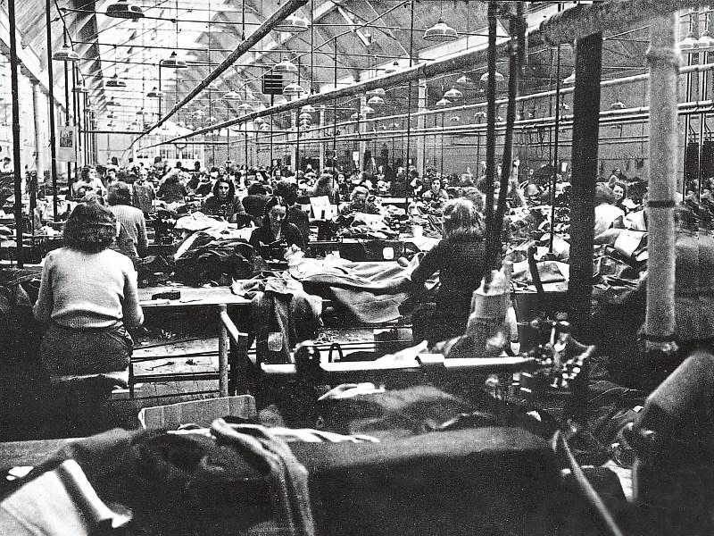 A peak inside the Limerick Clothing Factory c.1950 Picture: courtesy of LCF booklet and Sharon Slater