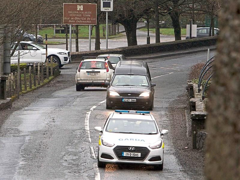 Gardai investigate man's death after body is recovered from river Shannon