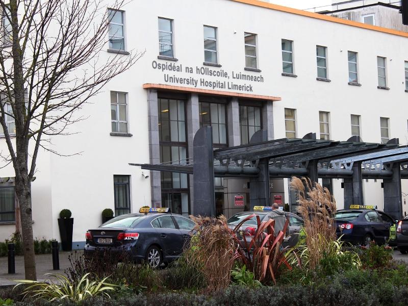 Limerick doctors' 'standoff' with hospital over pay put on hold