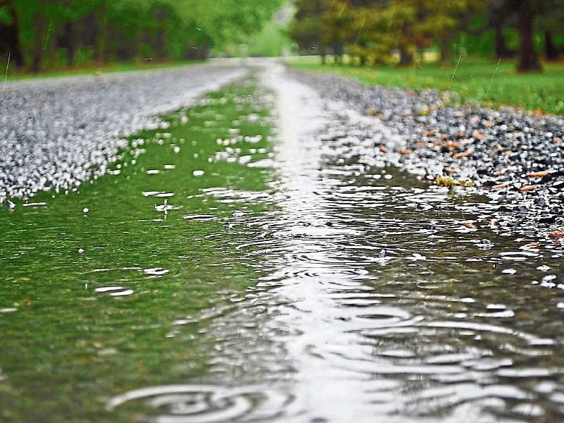 Motorists endure tough driving conditions as rain lashes Limerick