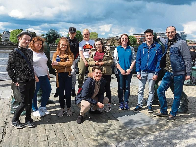 Leaving Cert Applied students with Limerick Youth Service enjoyed a tour of Limerick with Declan Hasset (right), Limerick City Walking Tours as part of a Tourism Module