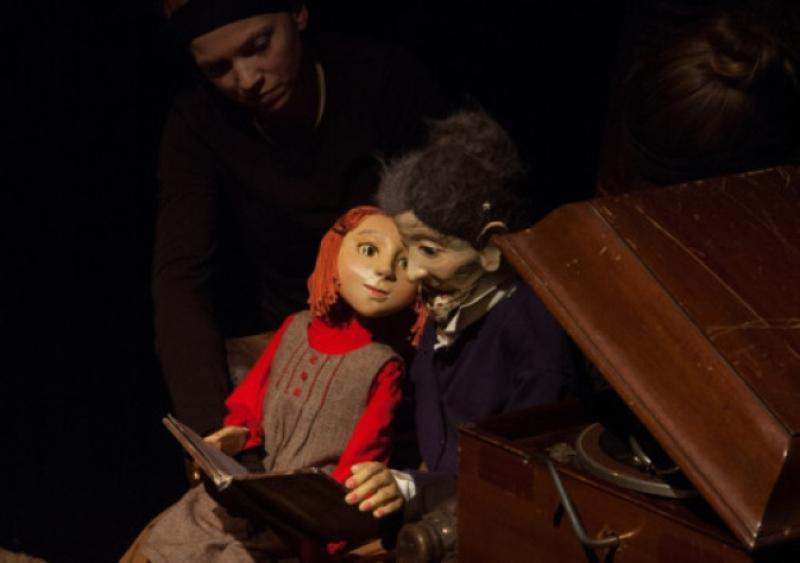 Awakening the Heart (Cro� � Mh�scailt) - a puppet show coming to the Lime Tree the first week of June.