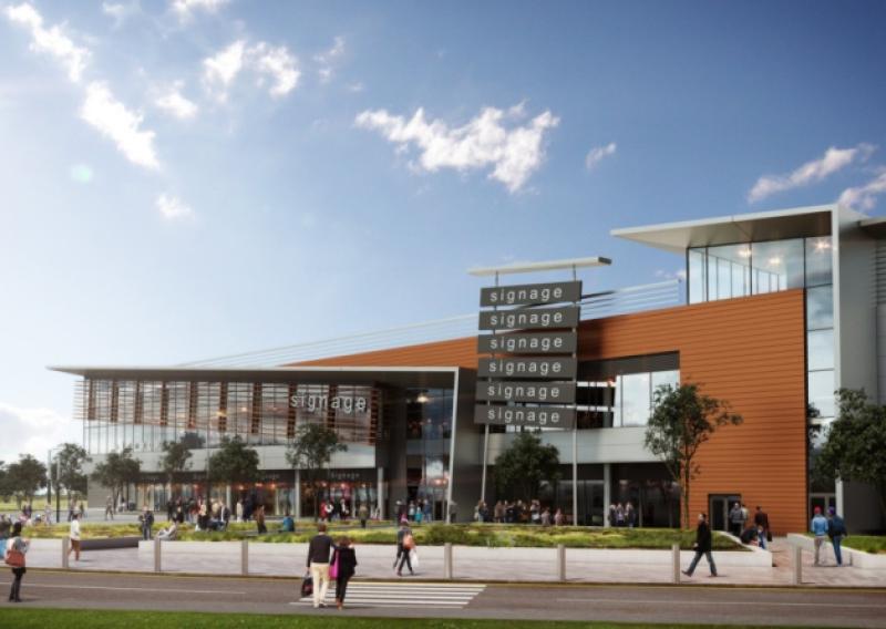A hearing to decide the fate of the Horizon Mall shopping centre on the Dublin Road has been delayed. Below, developer Suneil Sharma