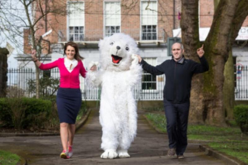 The Greener Barringtons Great Limerick Run with Clean Ireland Recycling, the Southern Regional Waste Management Office and the Environment Department of the Limerick Local Authorities. At the launch were from left: Caroline Walsh Financial controller at Clean Ireland Recycling, Big Ben and Diarmuid Sheehy, Environment limerick Local Authority.Pic Sean Curtin Photo.
