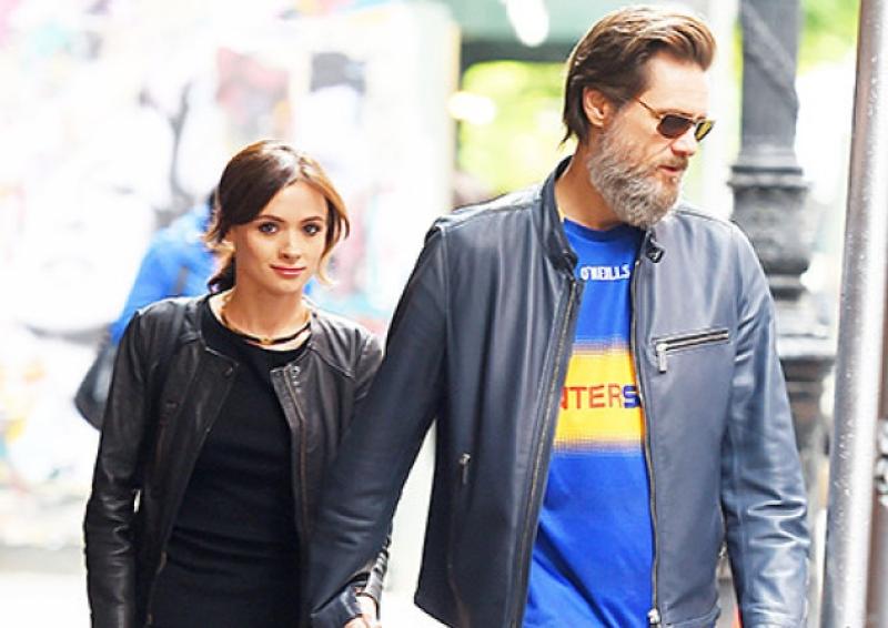 Cathriona White with movie star Jim Carrey