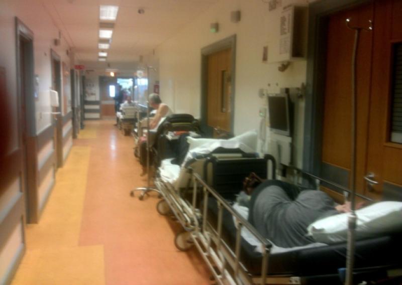 'Urgent efforts' needed as new report reveals unprecedented strain on Irish hospitals