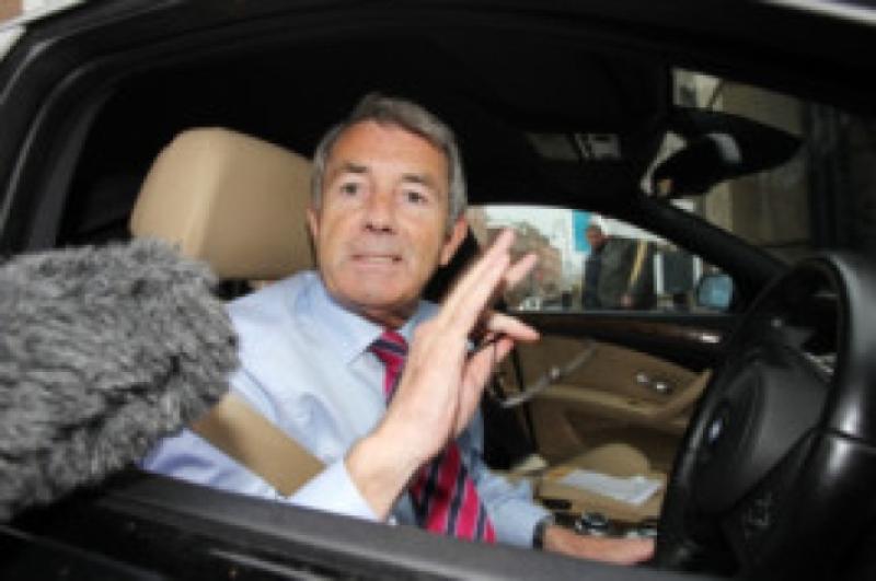 The Michael Lowry note scandal doesnt expose sexism but rather lookism according to Patricia Feehily.  Pictured above is Lowry and the not bad looking  Valerie OReilly