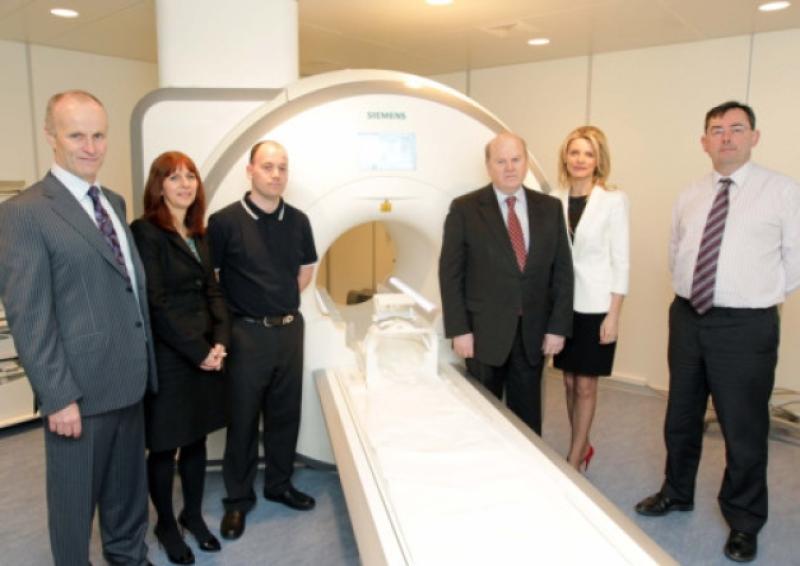 Pictured at the official launch of the Barringtons MRI Centre were Malcolm Banks, managing director of Barringtons MRI Centre; Yvonne Davidson, regional manager; Ed Madigan, clinical specialist Barringtons MRI Centre; Minister for Finance, Michael Noonan; Anna Costello, board member of Barringtons MRI Centre