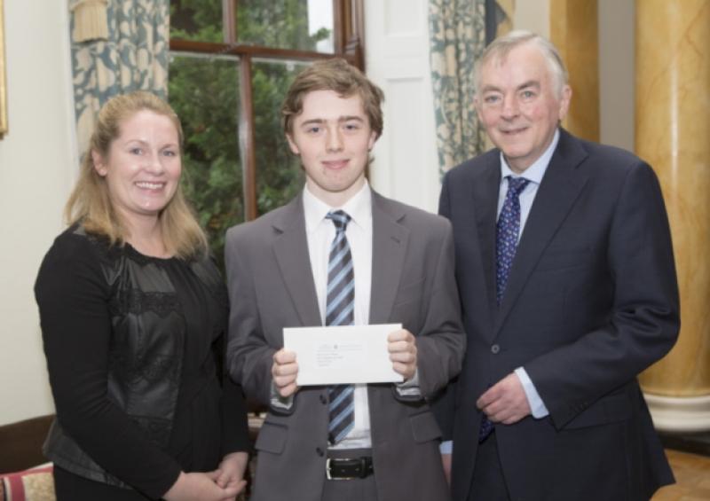 Ardscoil Ris graduate Eoin O'Brien was one of three recipients of the Stryker Scholarship, presented by Claire McBride, Stryker and UL president Don Barry