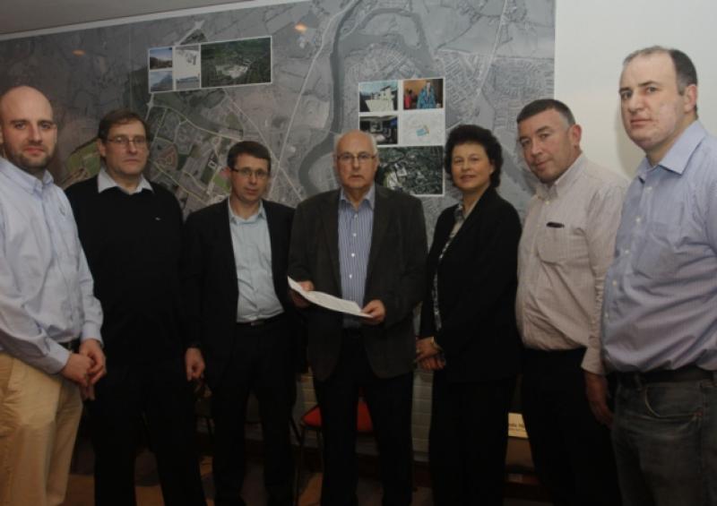 Ger King, Smithstown Light Engineering; Kevin Lynch, LIT; Michael Holton, Schivo Engineering; Charlie Coughlan, Penn Engineering; Maria Kyne, head of faculty, LIT; Gerry Reynolds, Takumi Precision; and Ciaran O'Loghlin, LIT, discussing plans for the future at a meeting in LIT recently. Picture: Brendan Gleeson