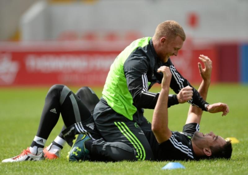 Munster's Keith Earls and Conor Murray joke around at the end of squad training this week ahead of Saturday's crucial Guinness PRO12 clash with Ulster at Kingspan Stadium, 2.40pm