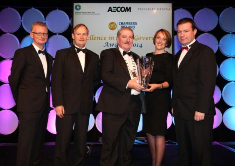 Ian Talbot, Conn Murray, Kevin Sheahan, Elaine Brick, Associate Director, AECOM and Minister Alan Kelly at the Chambers Irelands Annual Excellence in Local Government Awards