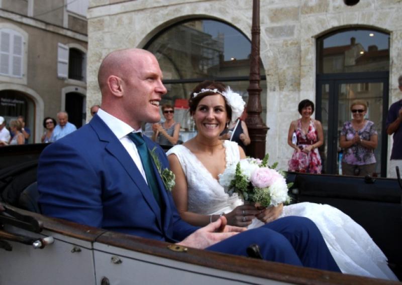 Paul O'Connell and Emily O'Leary pictured following their wedding at Sainte Marie Cathederal in Auch [Picture: Sebastien Lapeyrere]