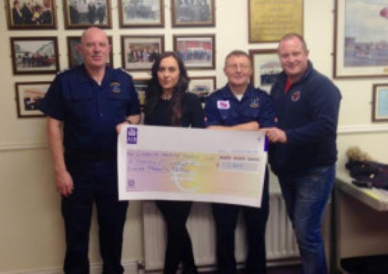 Jennifer Purcell, a blogger and second year University of Limerick student, raised money for the Limerick Marine Search and Rescue and Corbett Suicide Prevention Patrol