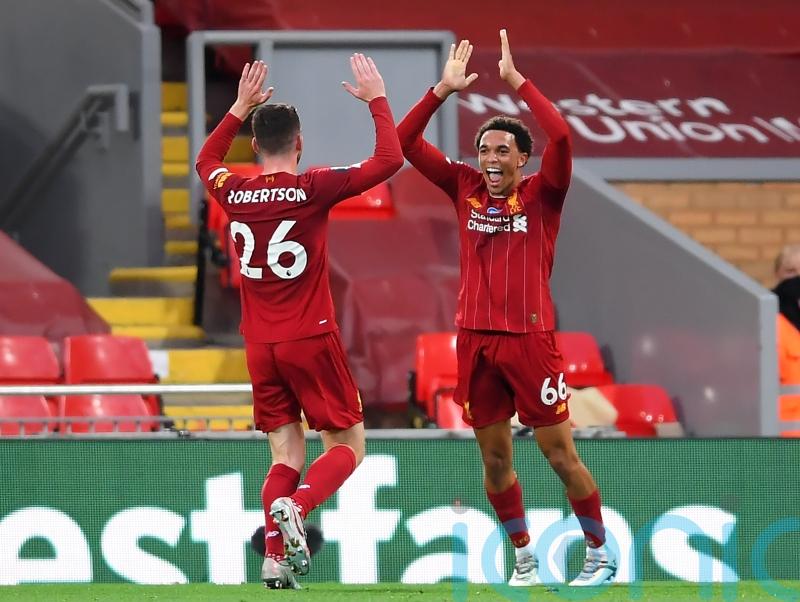 He’s not too happy – Robertson takes Alexander-Arnold rivalry to new level