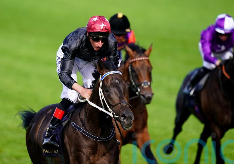 Claymore foils the Queen’s Reach For The Moon in Hampton Court
